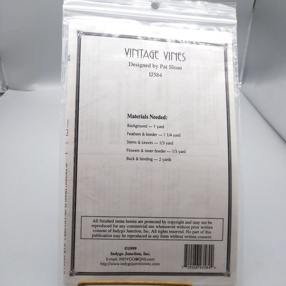UNCUT Vintage Vines Sewing Patterns, Indygo Junction 1999 Pieced and Appliqued - Picture 3 of 3